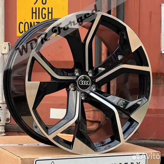 Кованые диски R21 Audi Q8 Q7