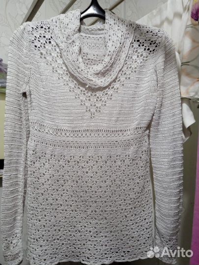 Свитер ручной работы из шелковой нити