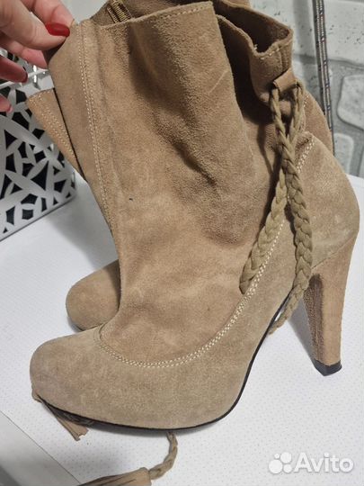 Ботильоны stradivarius