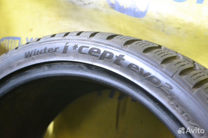 Hankook Winter I'Cept Evo2 W320 235/35 R19