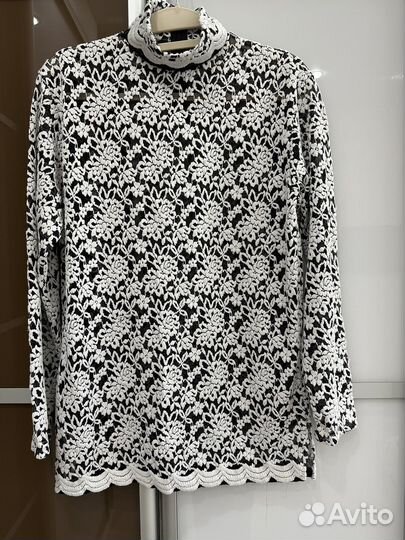 Блузка-водолазка