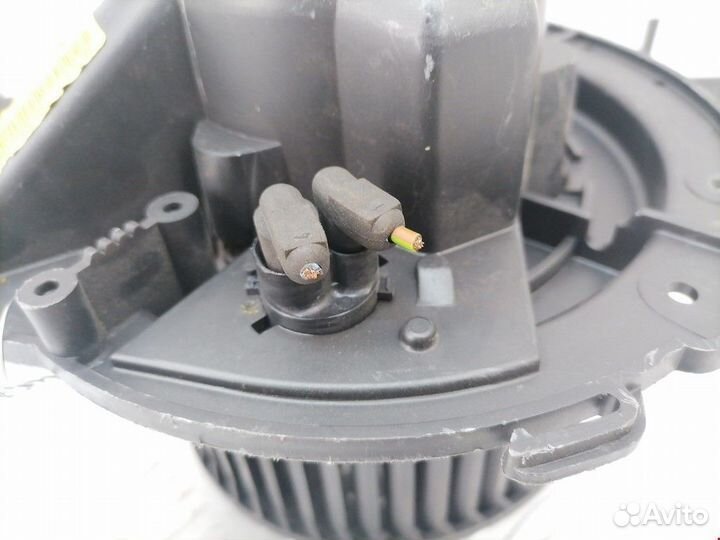 Моторчик печки Volkswagen Passat B5 рест. 2002