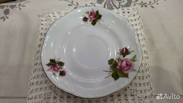 Чайная тройка. Фарфор. Западная Европа