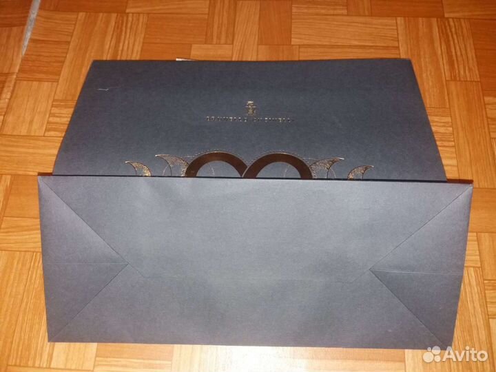 Подарочные пакеты