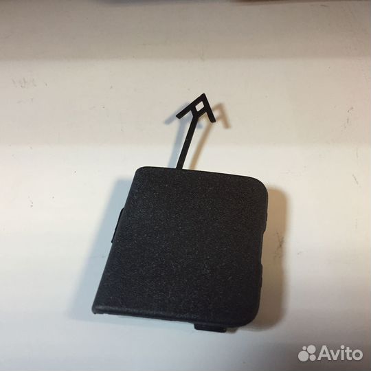 Заглушка заднего бампера буксировочного крюка Cher