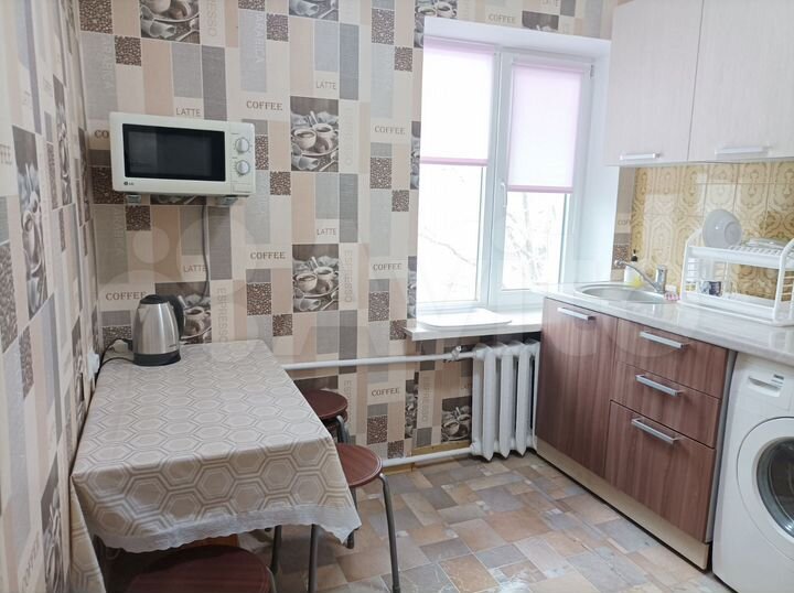 2-к. квартира, 44 м², 4/4 эт.