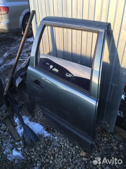 Niva chevrolet задняя правая дверь