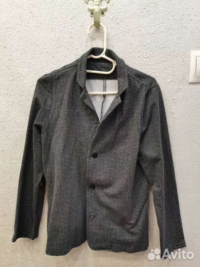 Школьный костюм для мальчика 134 новый
