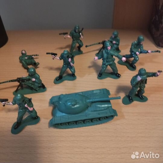 Солдатики пластмассовые СССР