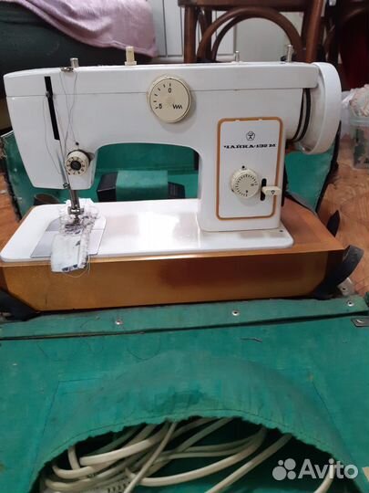 Швейная машина Чайка