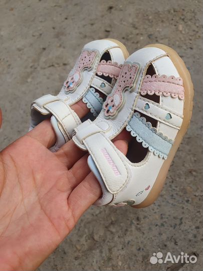 Босоножки для девочки 19 размер dr kong