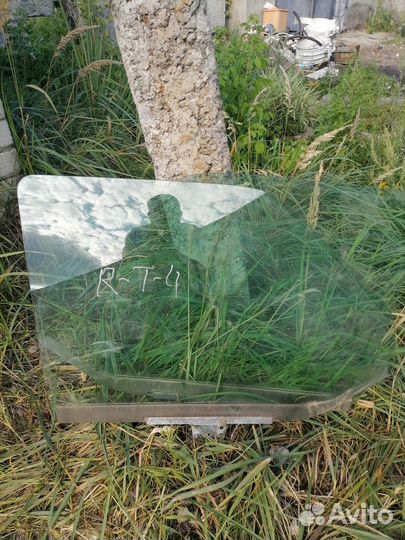 Стекло двери правое левое Фольксваген Т4