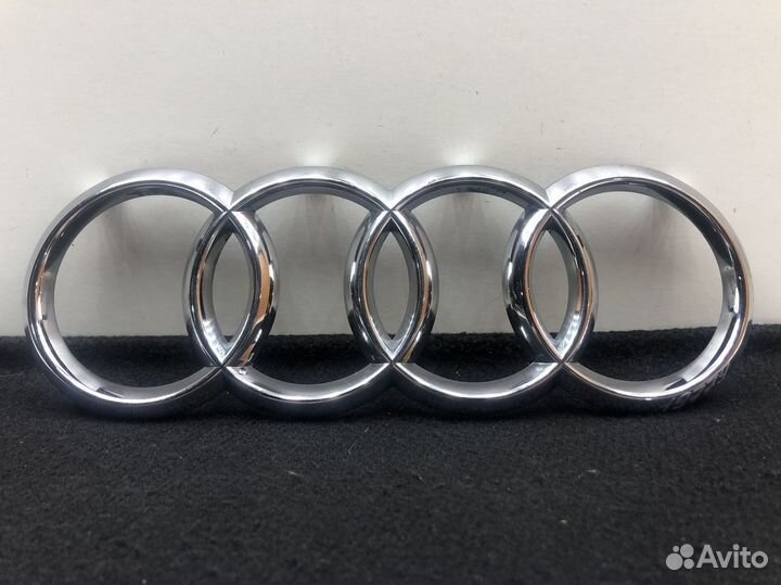 Эмблема Audi A5 S5 2017+