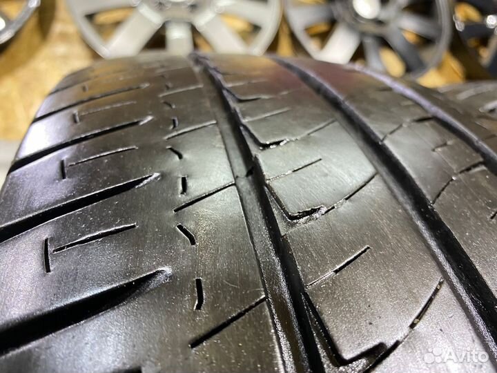 Michelin Agilis 235/65 R16C