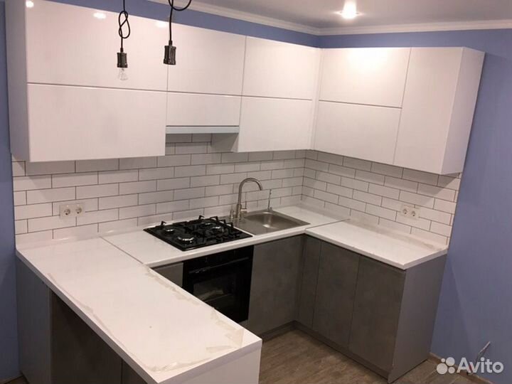 Кухонный гарнитур. Кухня с барной стойкой ксп:3978