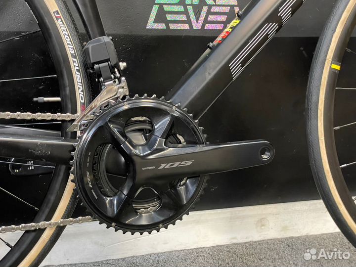 2023г BMC Roadmachine Five 105 Di2