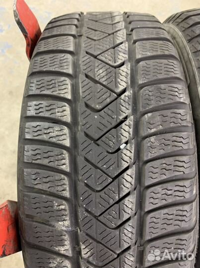 Pirelli Winter Sottozero 3 205/60 R16