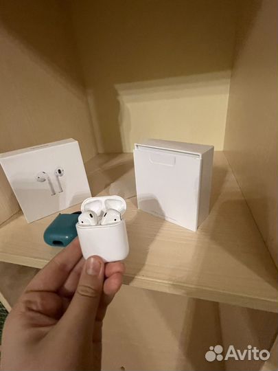 Airpods 2