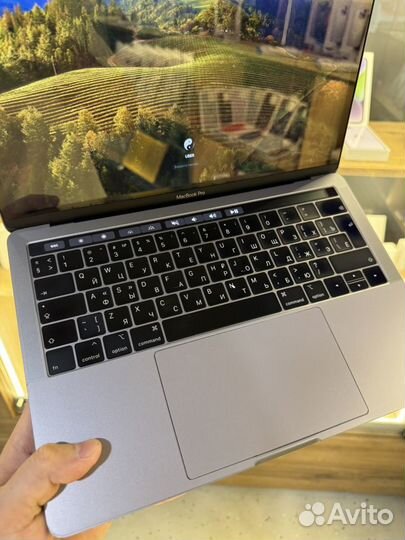 Apple MacBook Pro 13 2019 i5 8/128gb Space Gray