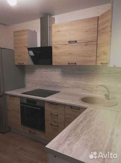 Кухонный гарнитур угловой