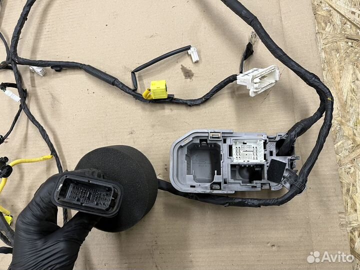 Проводка пола в салоне Киа Серато 3 сед 2012-2016г