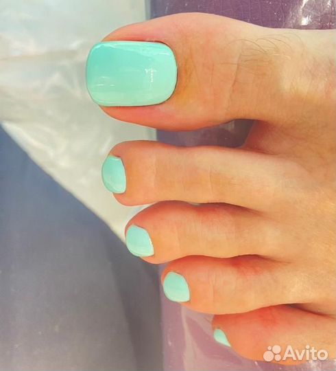 Педикюр с покрытием / Маникюр комбинированный