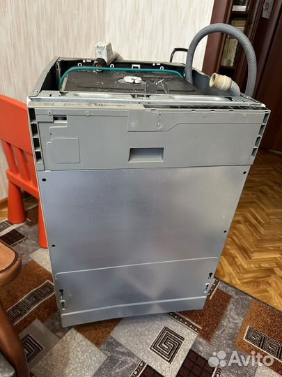Посудомоечная машина Electrolux