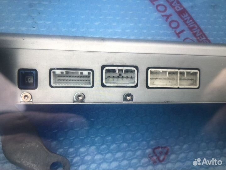 Усилитель звука Тойота Лексус