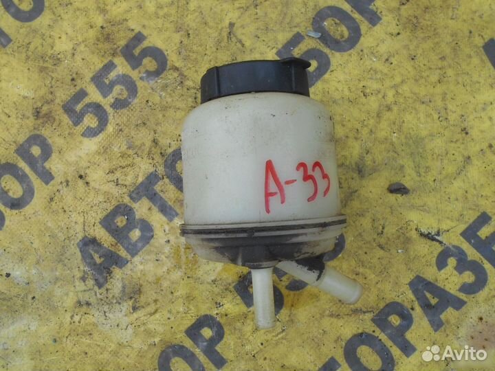 Бачок Гура Nissan Maxima (A33) 2000-2005