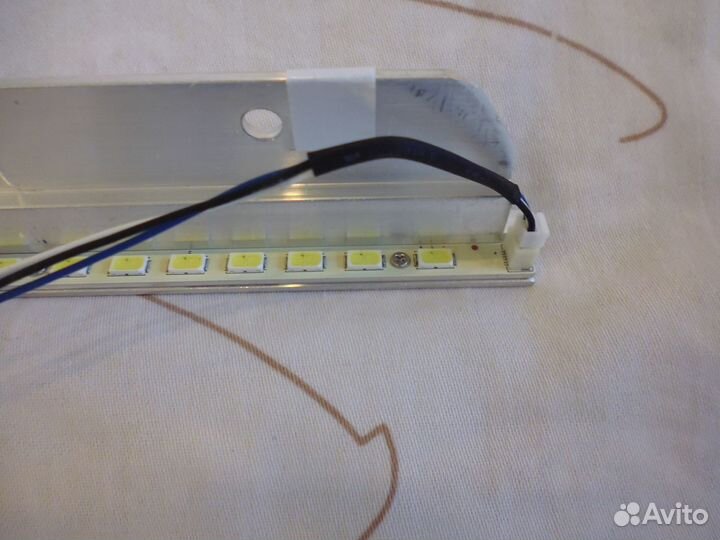 Подсветка от LG 32LV3700 на радиаторе со шлейфом