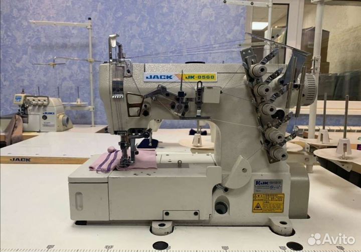 Распошивальная швейная машина jack 8568