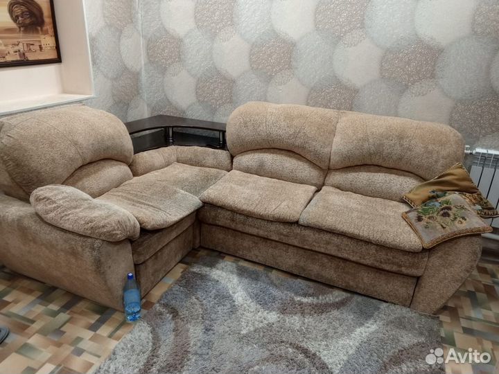 Угловой диван