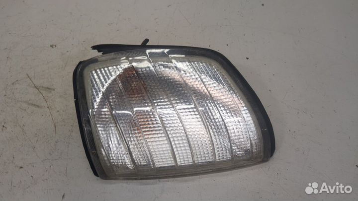 Поворот Mercedes 124 E, 1995