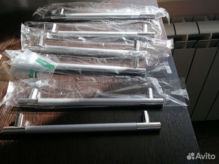 Ручки для мебели