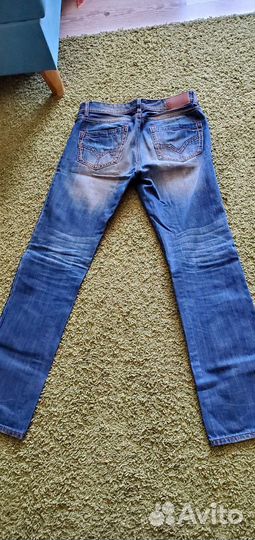 Джинсы
