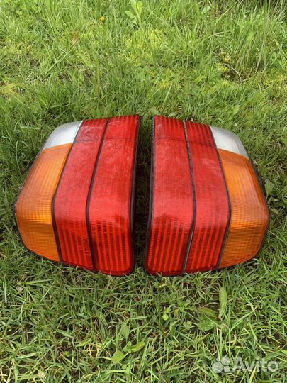 Bmw e36 задние фонари седан оригинал