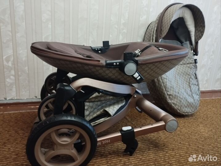 Прогулочная коляска 2 в 1