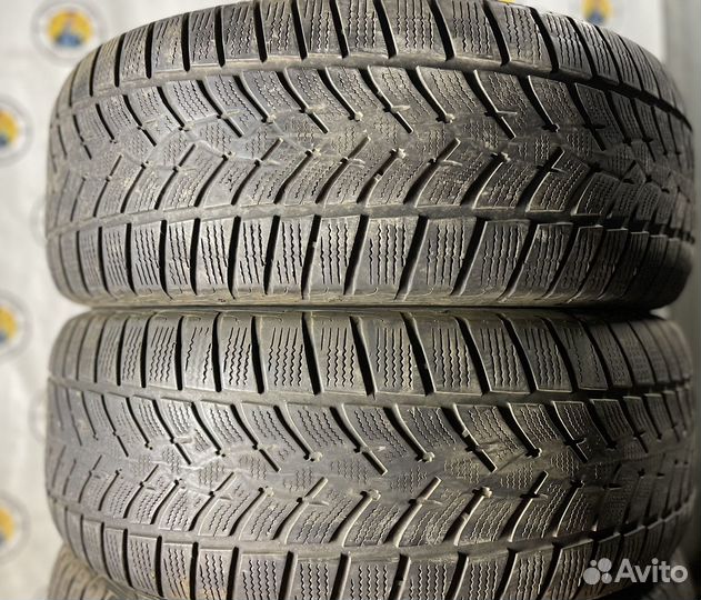 Goodyear UltraGrip Ice 235/55 R19