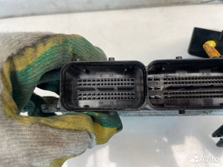 Блок управления двс Hyundai Ix35 LM G4KD 2011