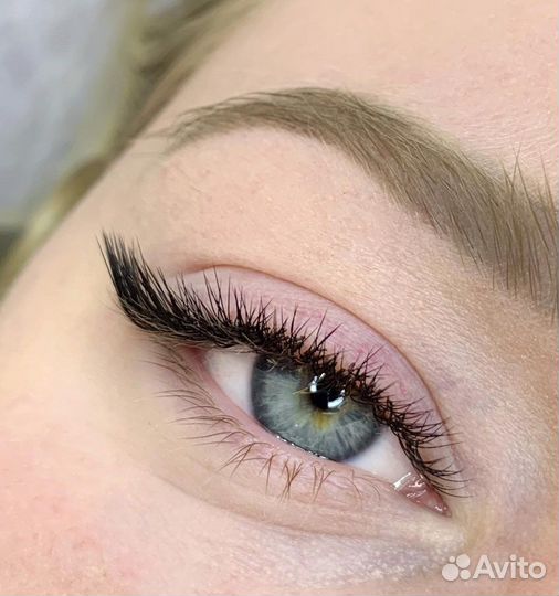 Наращивание ресниц