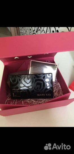 Подарочная коробка Mary kay