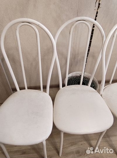 Стулья кухонные 3 шт