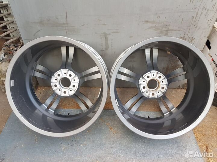 20 диск 343 стиль на BMW M6 2шт есть шины 265 35
