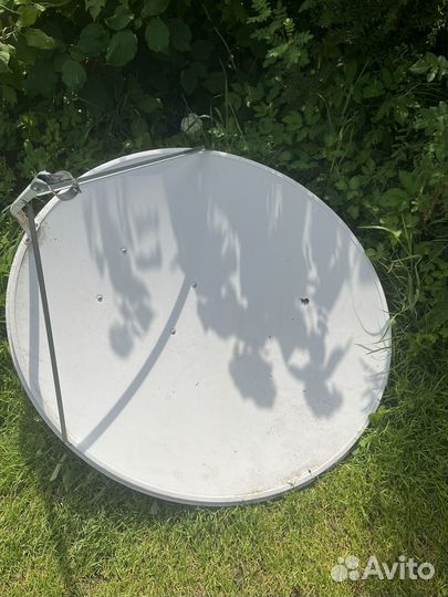 Антенна спутниковая