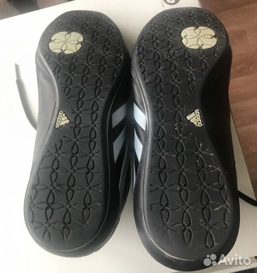 Кроссовки женские adidas 37 размер