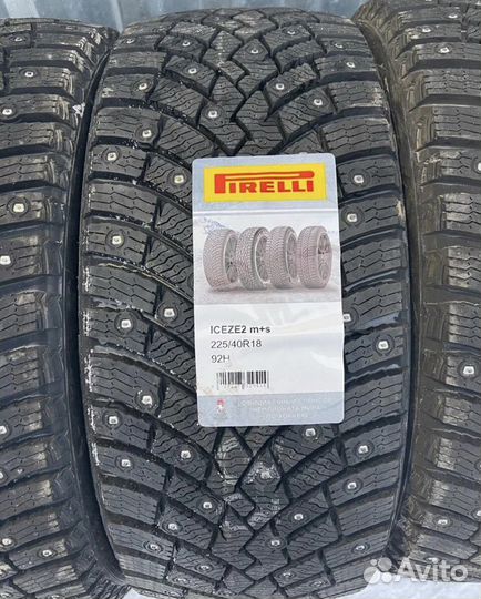 Pirelli Winter Ice Zero 225/40 R18 94T