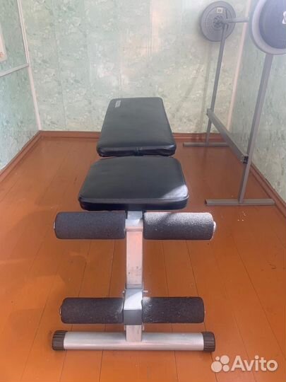 Скамья для жима и пресса, штанга с блинами