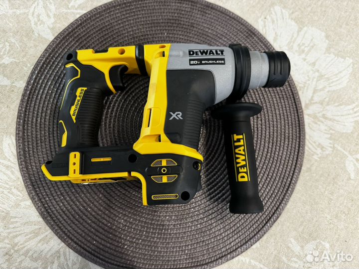 Перфоратор Dewalt DCH 172