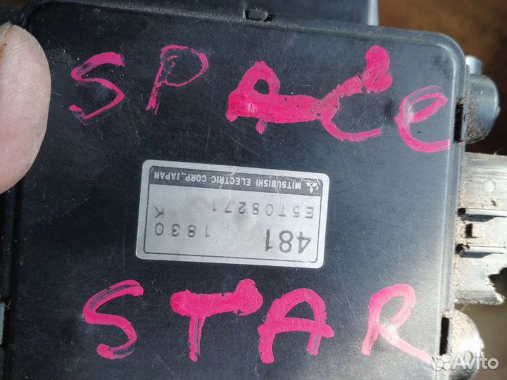 Расходомер воздуха Mitsubishi E5t08271