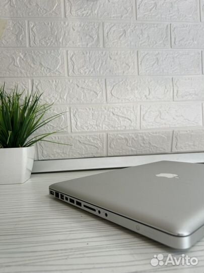 Apple Macbook pro 15